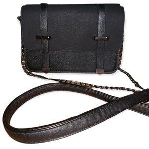 Black crossbody clutch